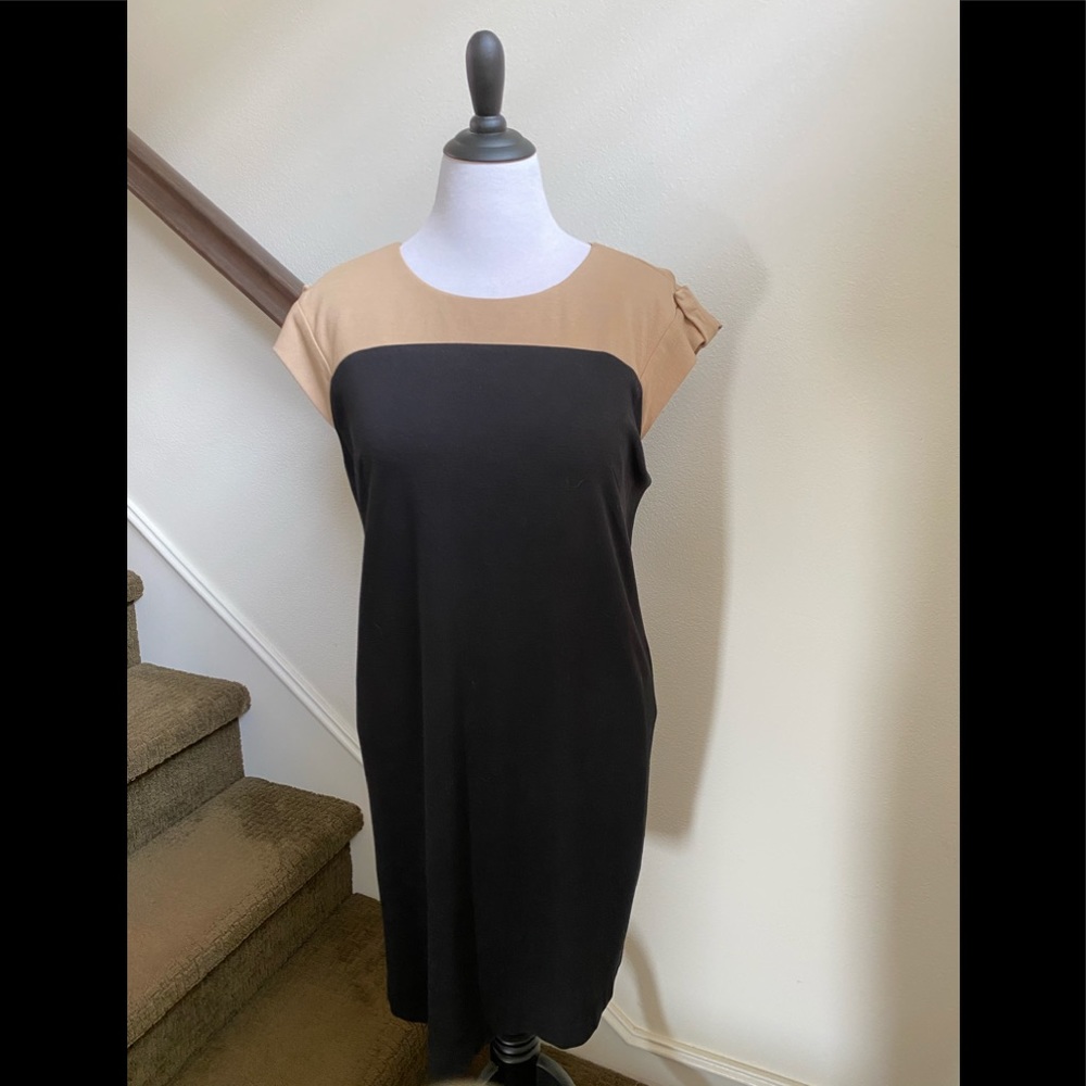 SALE. Vince Camuto Color block knit dress